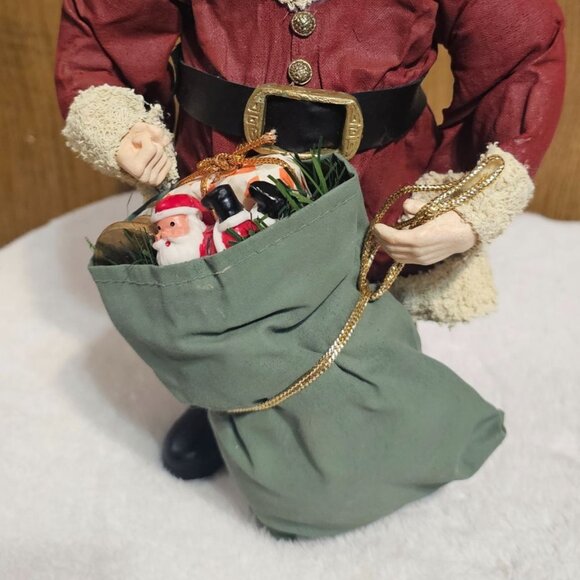 Vintage Fabric Mache 10" Santa Claus Figure Holding Bag of Toys Great Condition - Picture 8 of 16